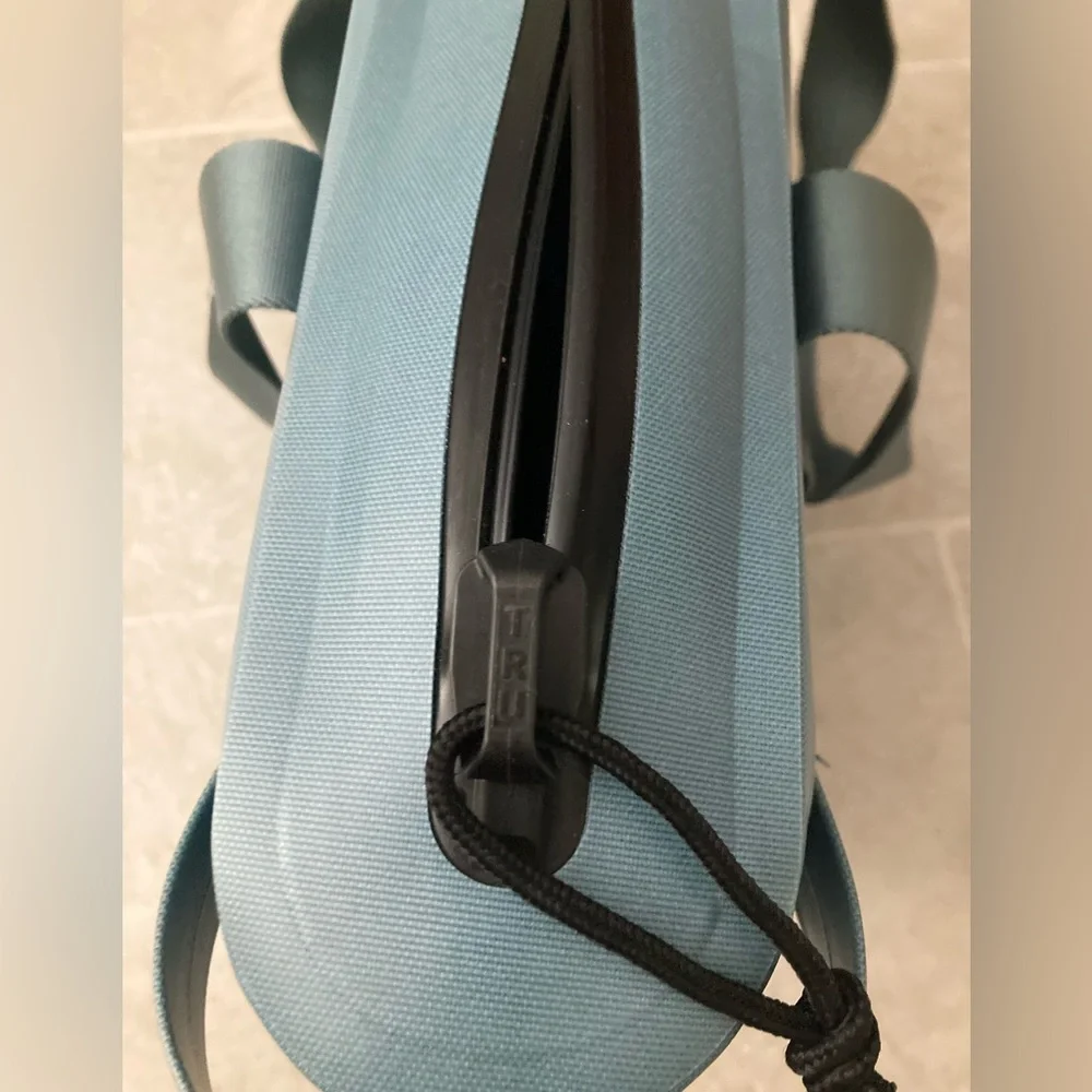 New Hydro Flask Teal Tote Bag with Black Straps